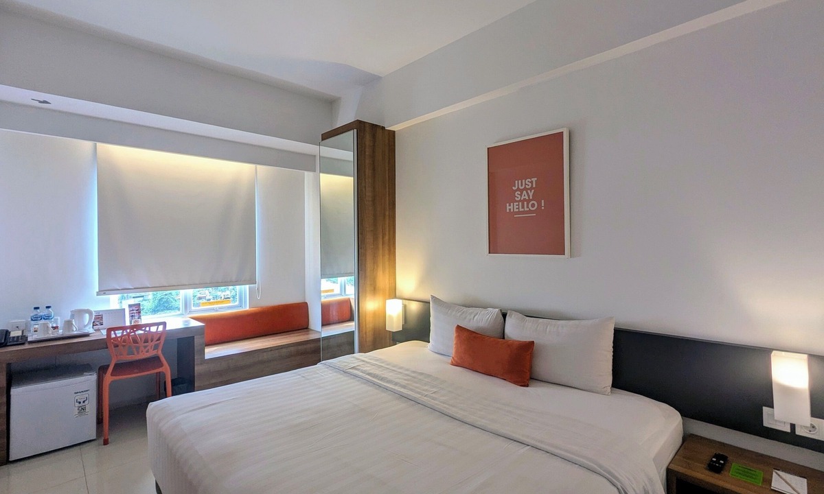 Bekasi Hotel | Zuri Express Lippo Cikarang
