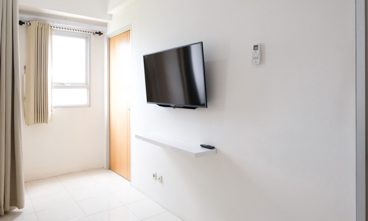 Suko Manunggal Apartment | Good View And Best Choice 2Br At Puncak Permai Apartment