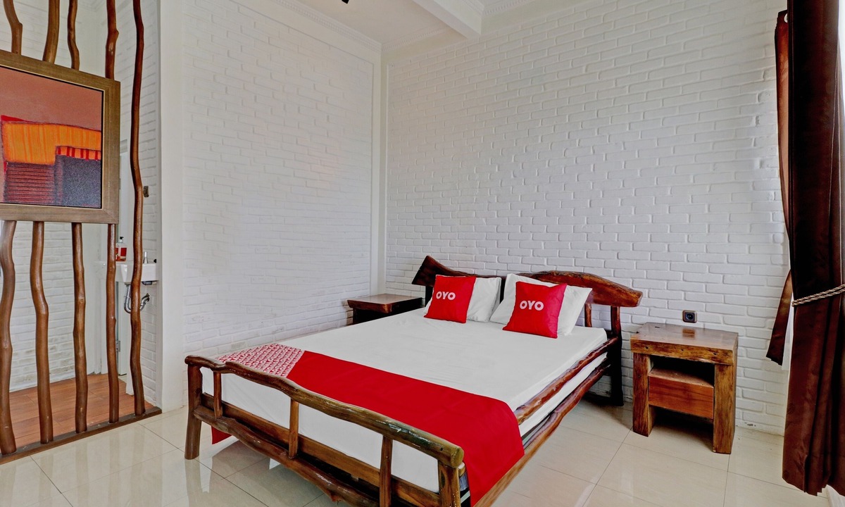 Bandung Hotel | Collection O 90617 Rumah Oma Opa Syariah