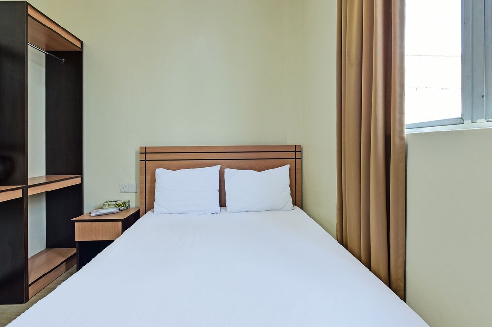 Wirobrajan Hotel | OYO 3083 D Kost 3 Syariah