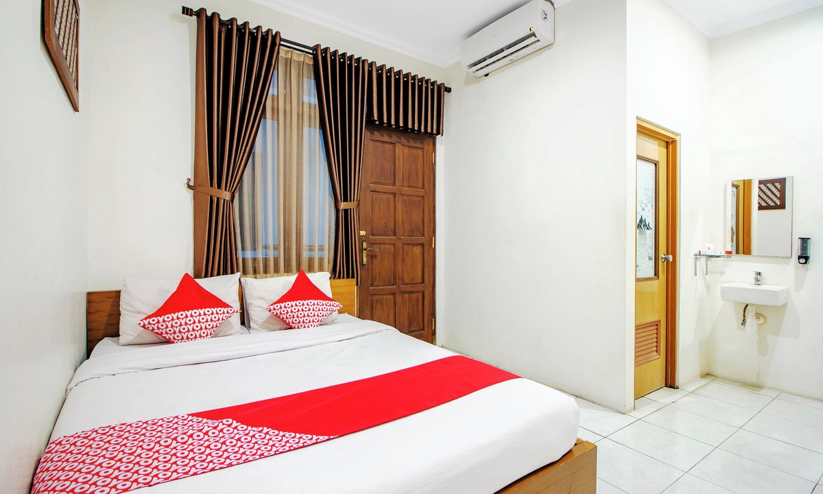 Kasihan Hotel | Super OYO 250 De'gadri Ndalem