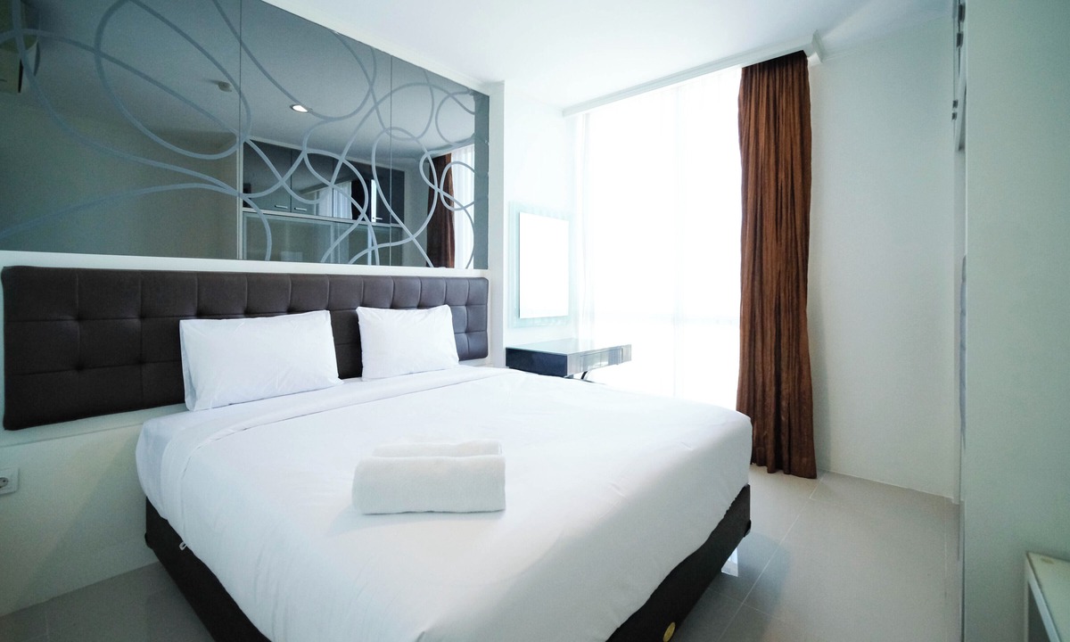 Surabaya Apartment | Spacious And Homey 2Br At The Via And The Vue Apartment