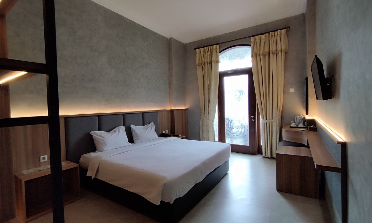 Kauman Hotel | The Grand Palace Hotel Malang