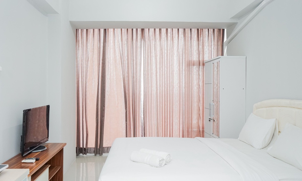 Tangerang Apartment | Fully Furnished Studio with Comfort Design Majestic Point Serpong Apartment