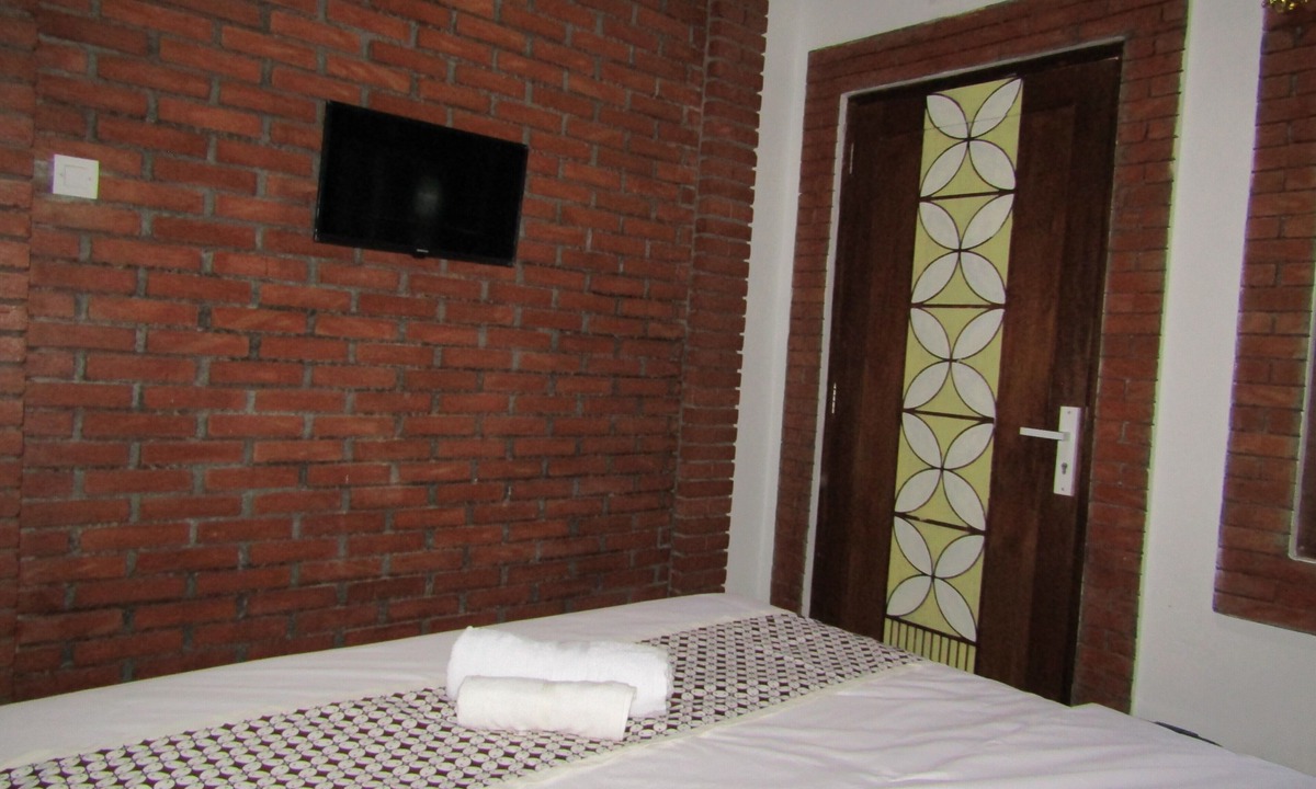 Borobudur House | Penginapan Udin Syariah Bukit Rhema