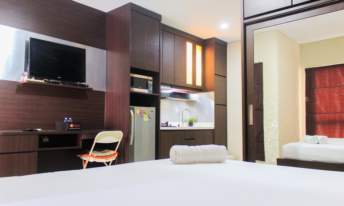 Senayan Apartment | Nice And Comfort Studio At Tamansari Semanggi Apartment