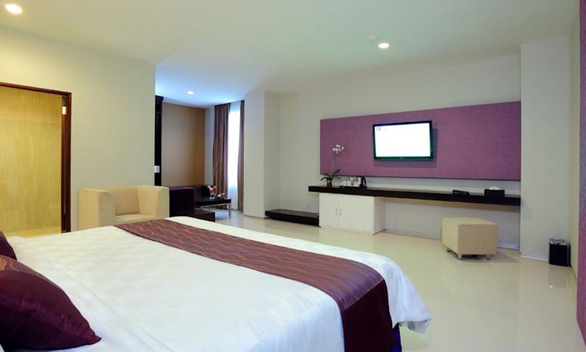 Mataram Hotel | Lombok Plaza Hotel & Convention
