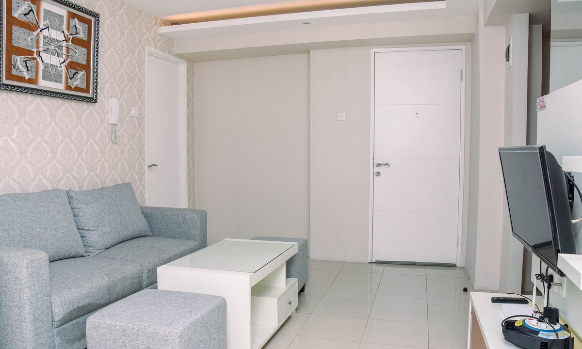 Jatinegara Apartment | Comfortable Combined Unit 3BR at Bassura City Apartment near Mall