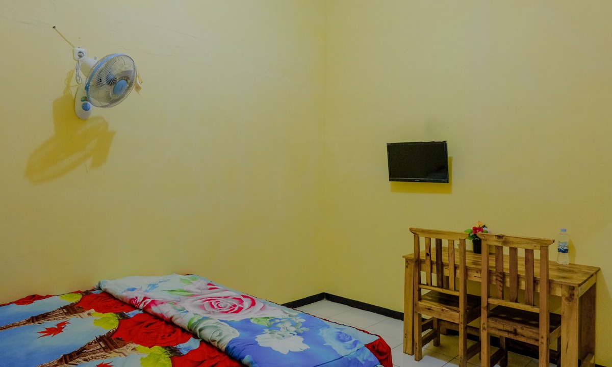 Pacitan Hotel | SPOT ON 1976 Hamana Beach Inn