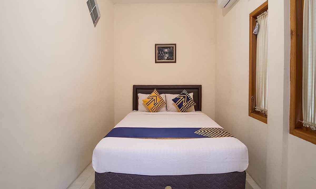 Cianjur Hotel | OYO 1982 Golf Papa Costel
