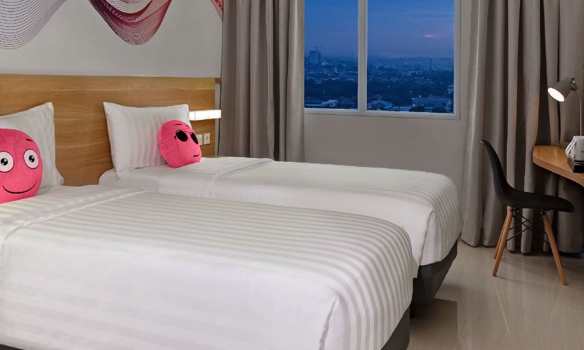 Karawang Hotel | favehotel Karawang