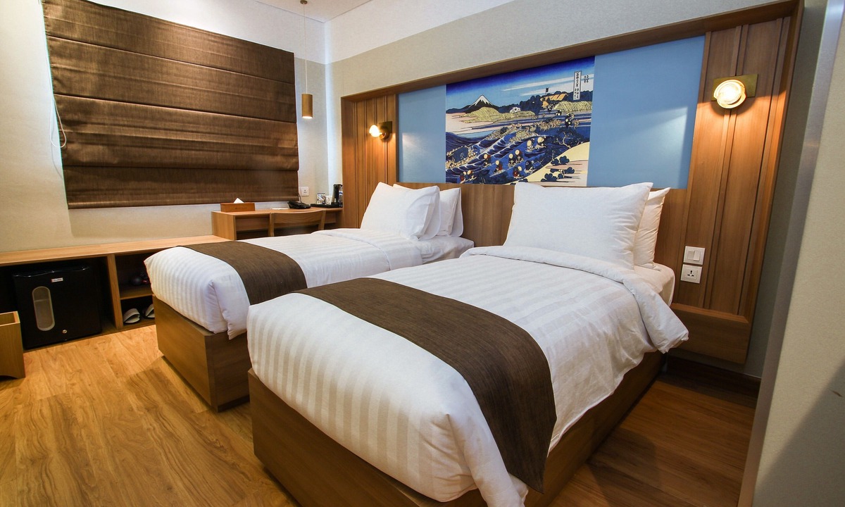 Kemang Hotel | Kuretakeso Kemang Hotel