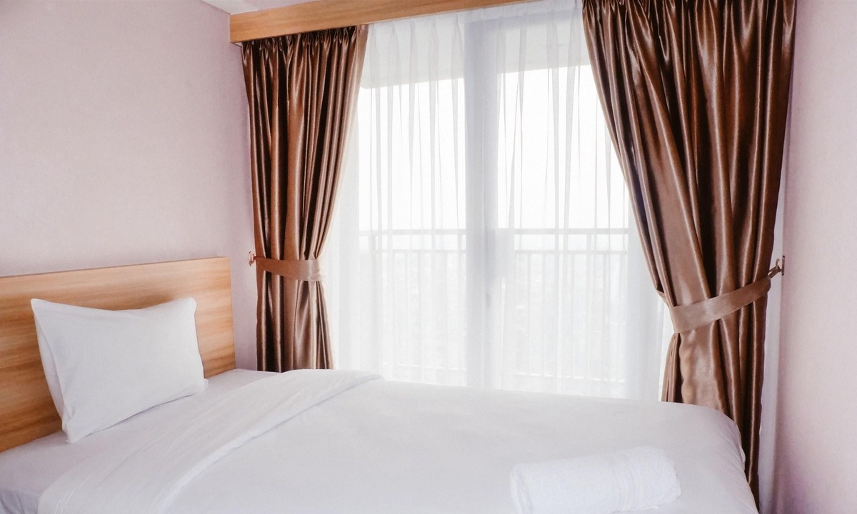 Jatinegara Apartment | Warm Interior Apartment near MT Haryono and Cawang