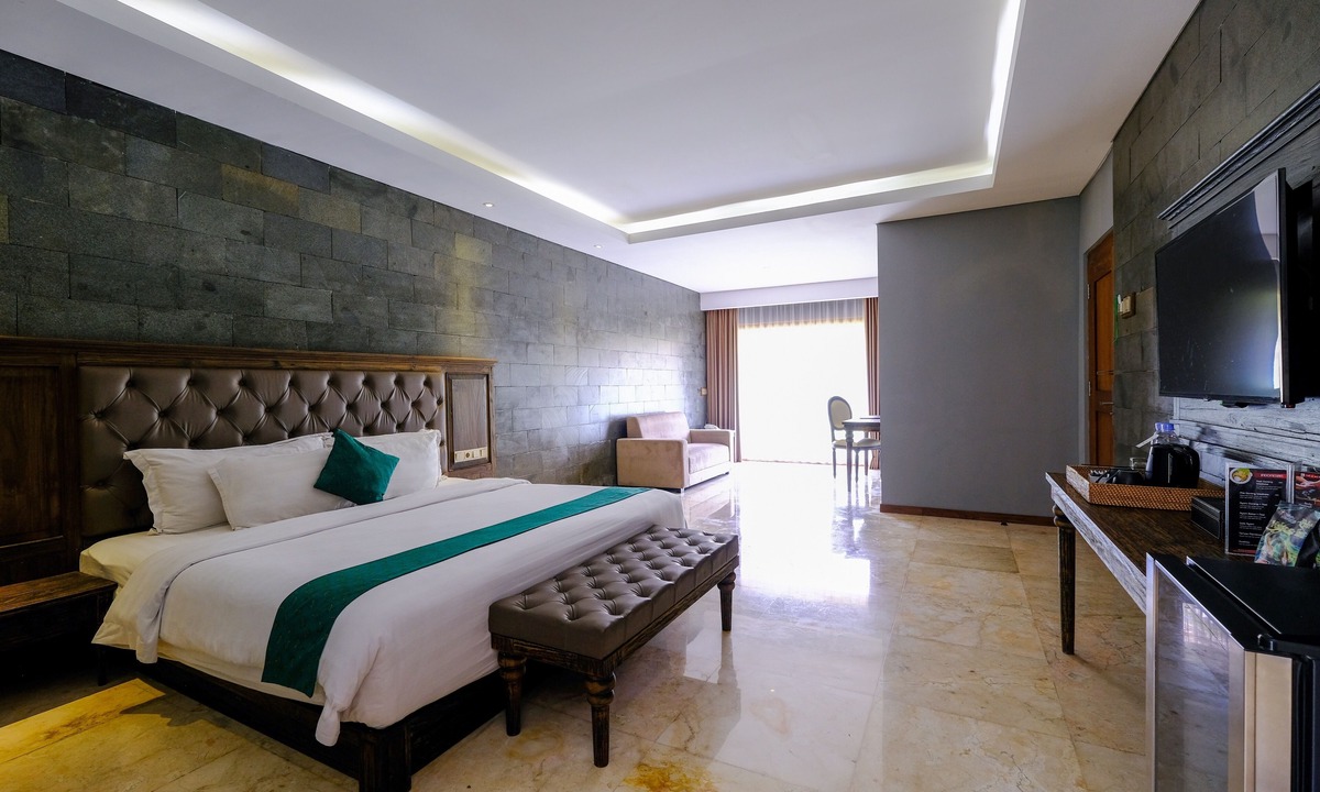 Sleman Hotel | The Westlake Hotel & Resort Yogyakarta