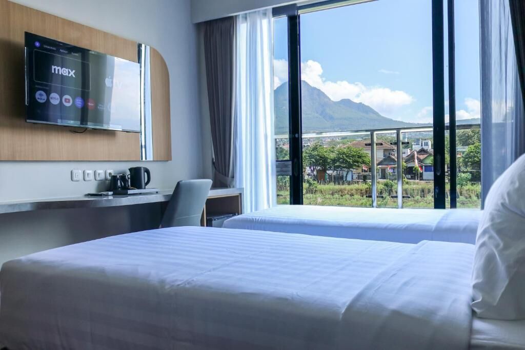 Beji Hotel | Azana BeSt Hotel Batu