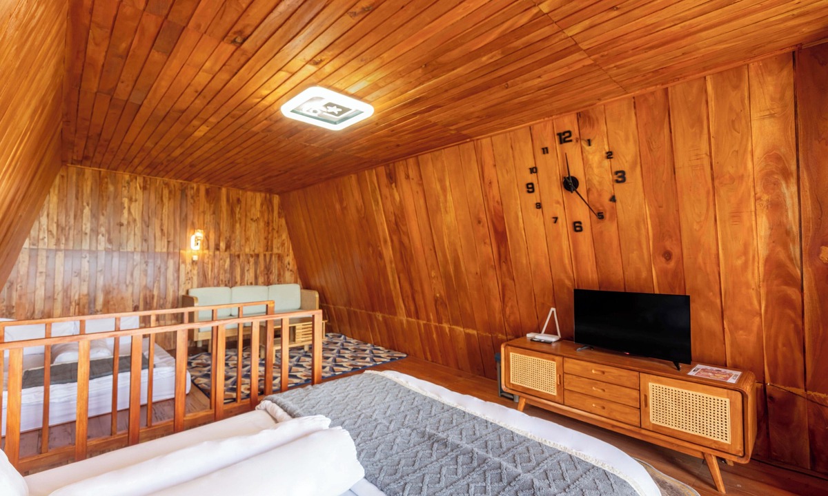 Kejajar Villa | Emerald Cabin Dieng