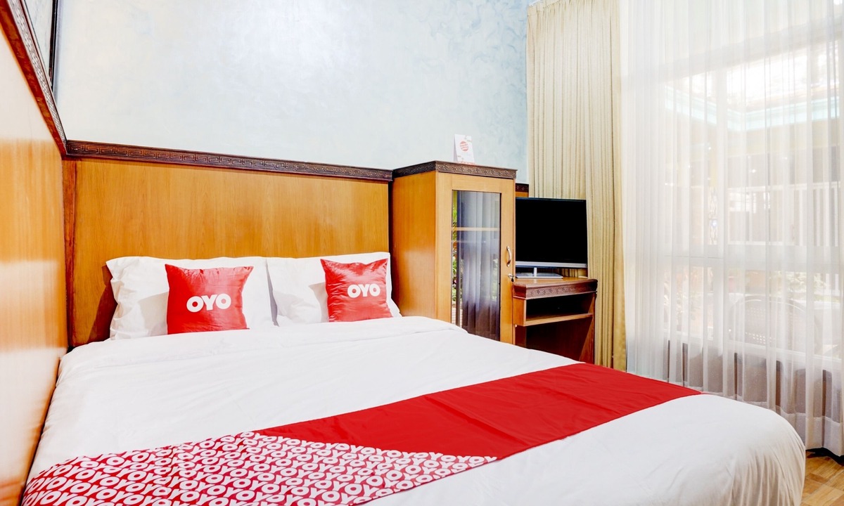 Malang Hotel | OYO 90303 Cafe & Homestay Kolam Pancing