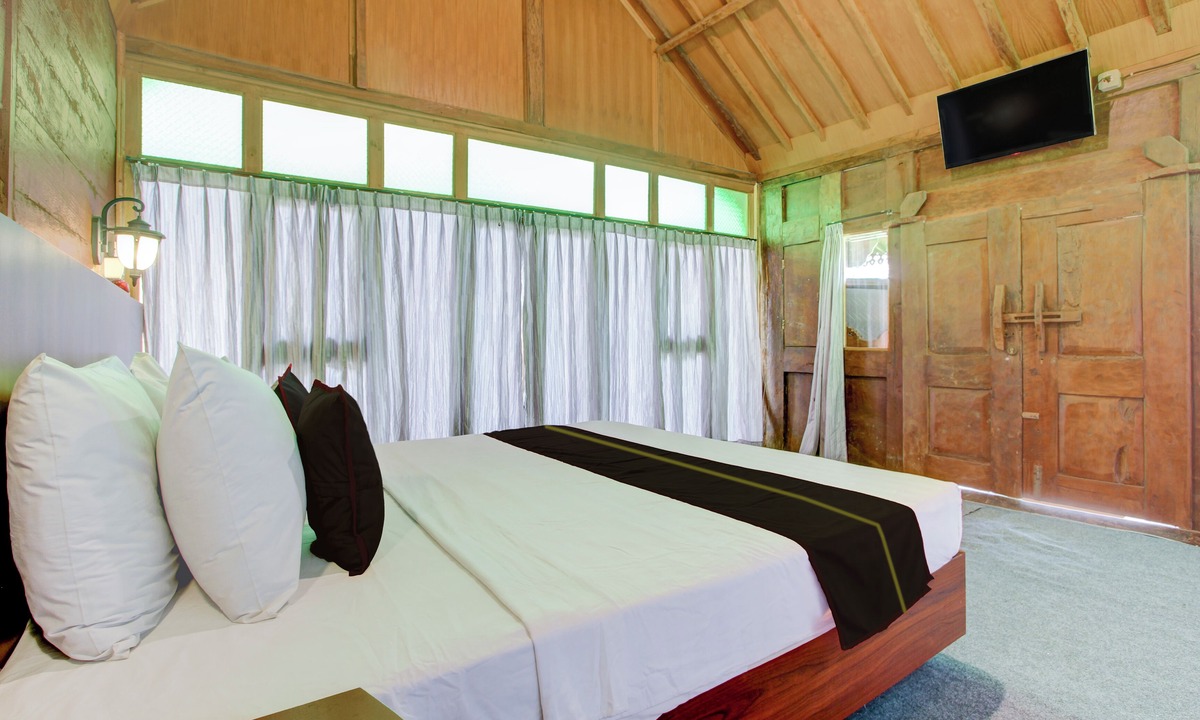 Sewon Hotel | OYO 95018 Anggrek Homestay Jogja Syariah
