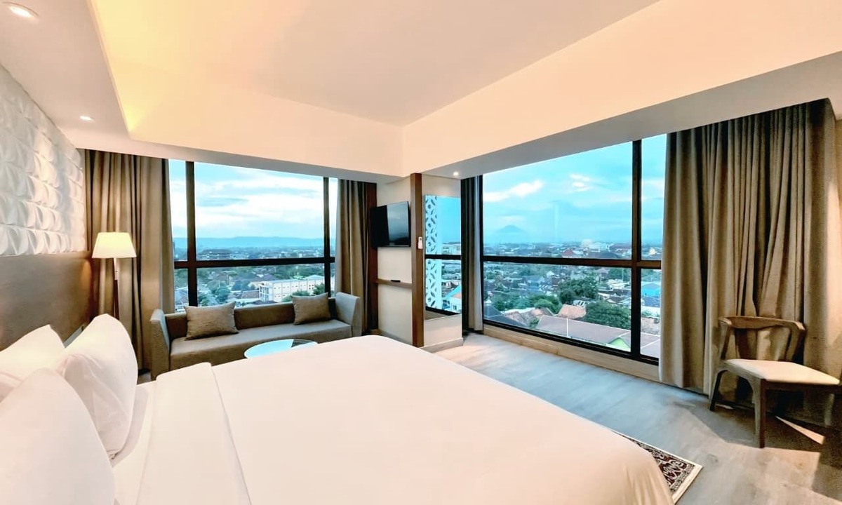 Central Yogyakarta Hotel | The Jogja Hotel & Conference Center - Malioboro