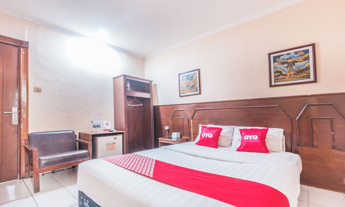 Cibinong Hotel | OYO 94759 Hotel Taman Cibinong