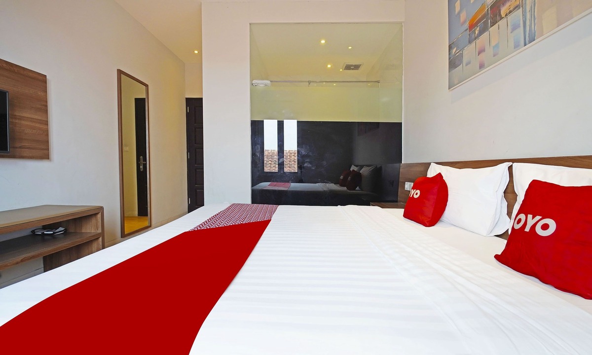 Dago Hotel | OYO 94729 Regia Dago