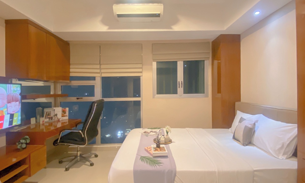 Cilandak Apartment | Good Studio Room At Kemang Village Apartment