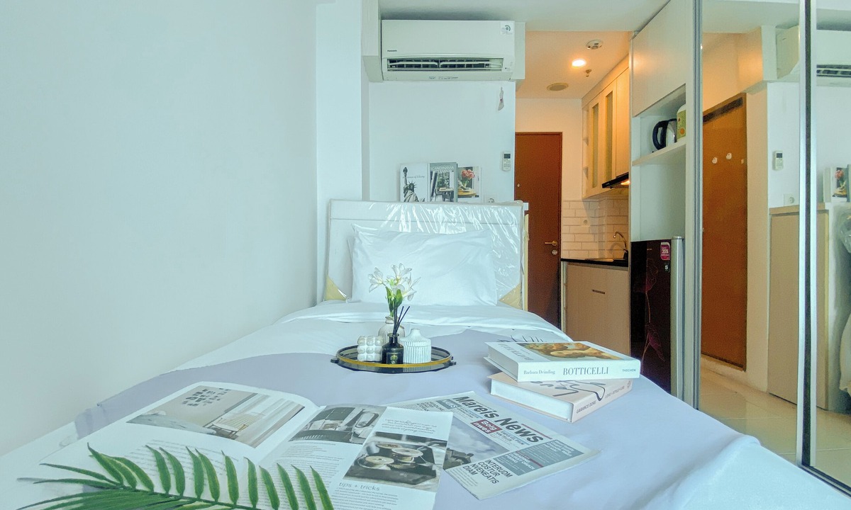 Kayu Putih Apartment | Comfy And Minimalist Studio Apartment At Tifolia