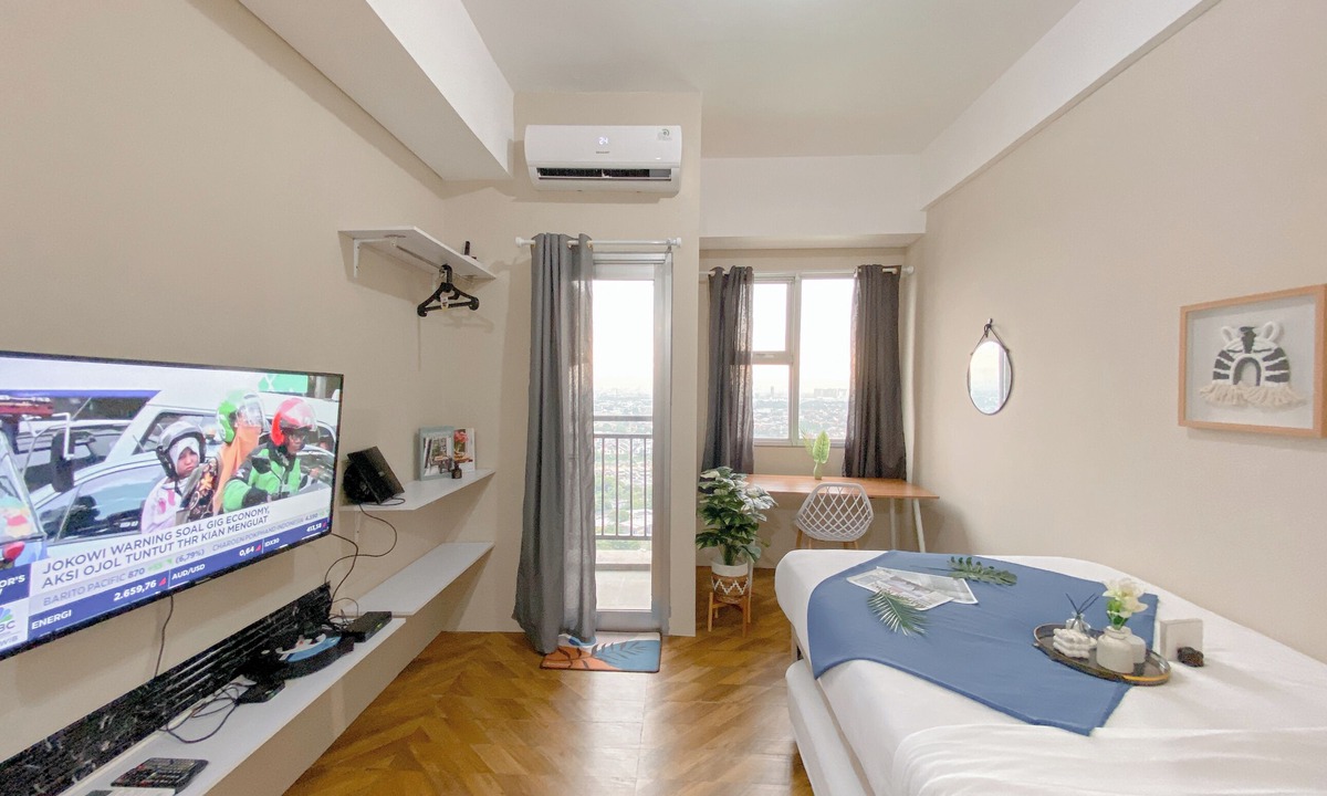Bekasi Timur Apartment | Relaxing Studio Apartment At Transpark Juanda Bekasi Timur