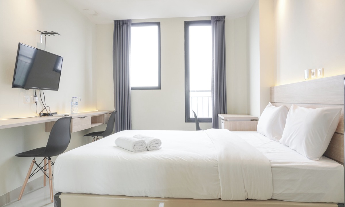 Pondokcina Apartment | Cozy Studio At 32Th Floor Evenciio Margonda Apartment