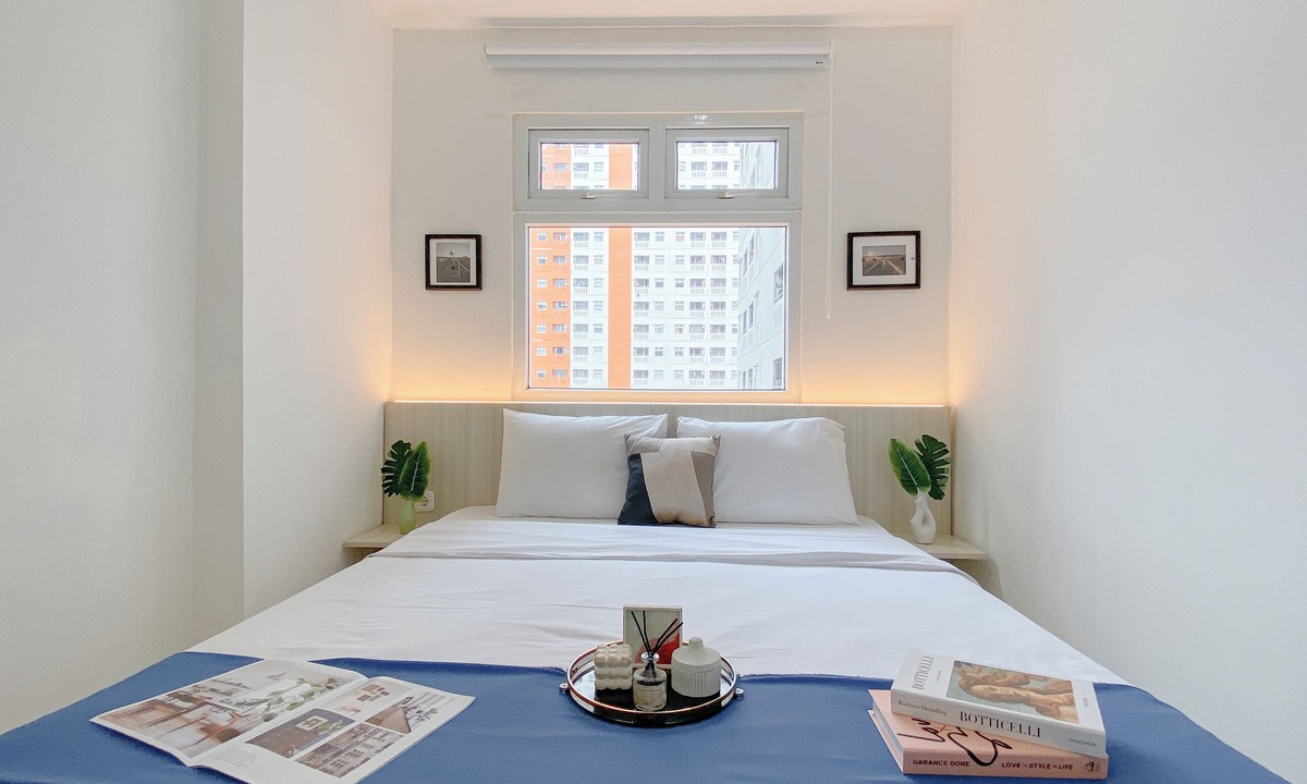 Rawasari Apartment | Good and Cozy 2BR at Green Pramuka City Apartment