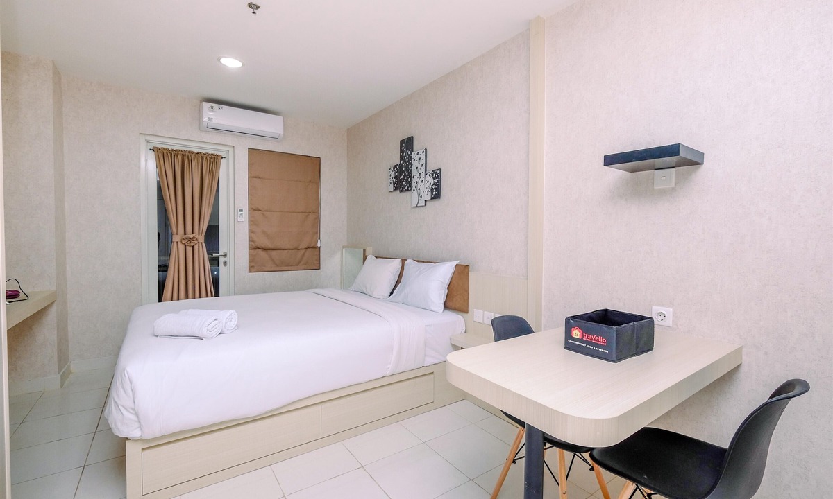 Citaringgul Apartment | Comfort Studio at Sentul Tower Apartment