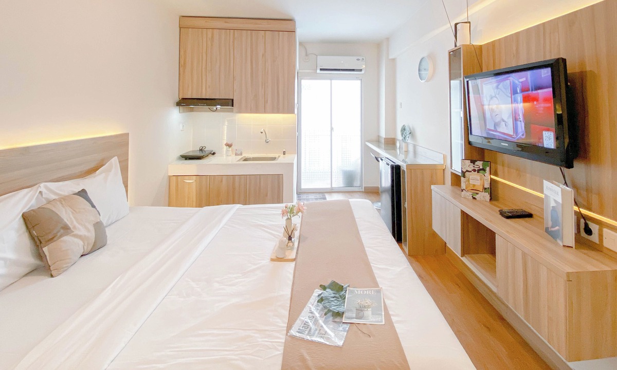 Depok Apartment | Well Furnished Studio Apartment At Cinere Resort