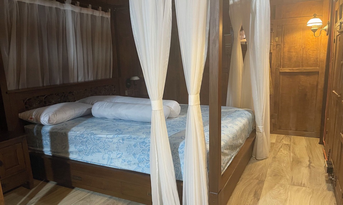 Sleman Hotel | Homestay Omah Embun