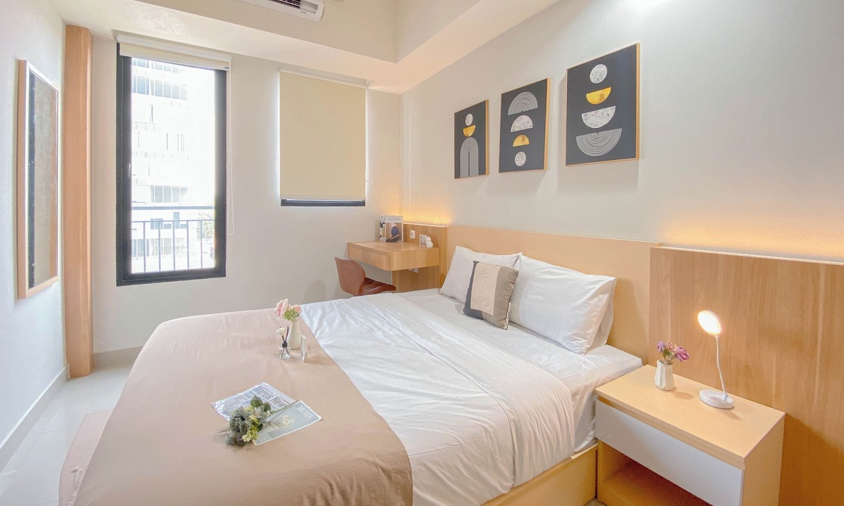 Depok Apartment | Cozy Living Studio at Evenciio Margonda Apartment