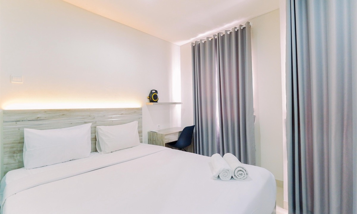 Pondokcina Apartment | Well Furnished And Cozy 1Br Apartment Atlanta Residences