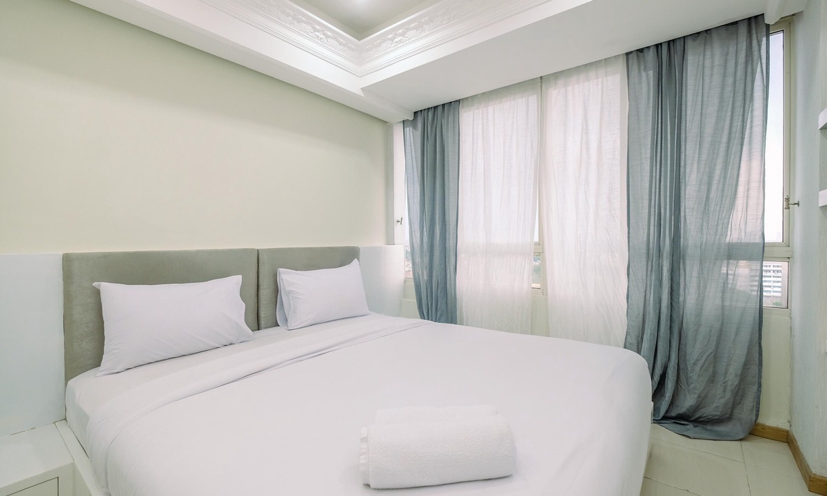 Jakarta Apartment | Cozy Stay And Spacious 3Br At Nifarro Park Apartment