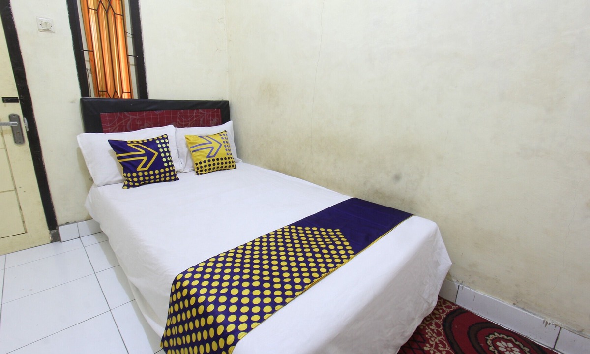 Tanjung Hotel | OYO Life 93260 Bale Kosan