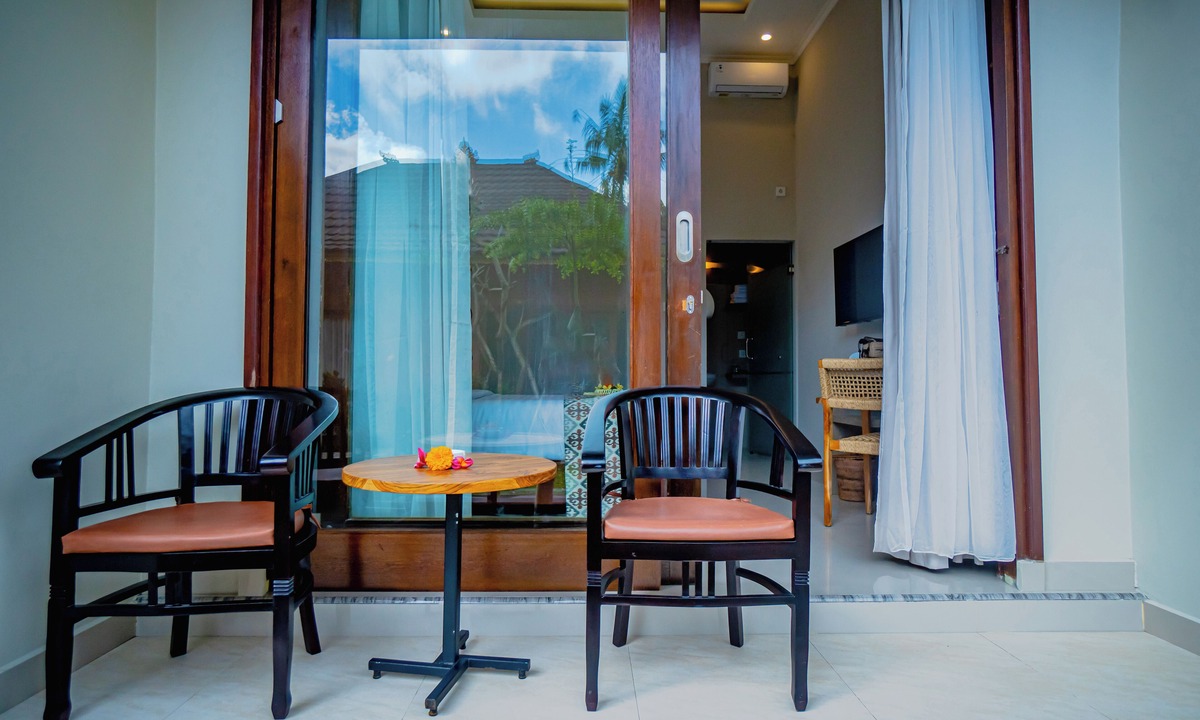 Menanga Hotel | Tapa Agung View