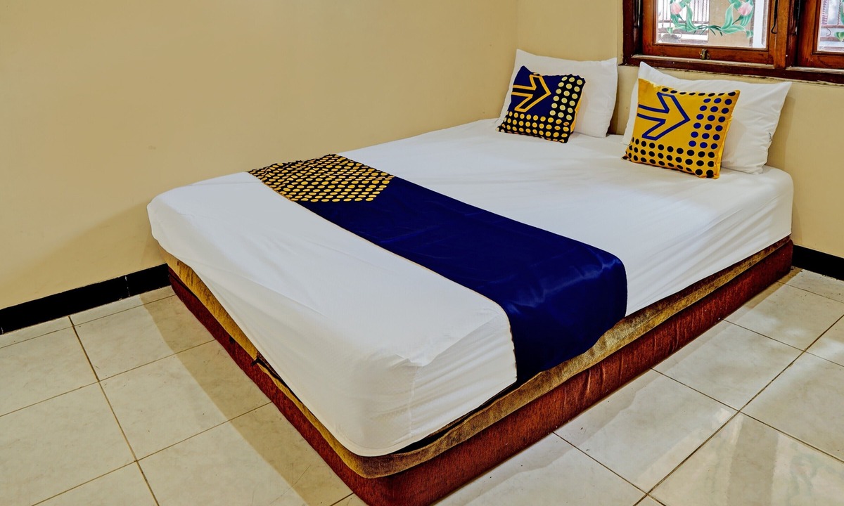 Gresik Hotel | OYO 93107 Homestay H Syarif Syariah – Bandar Gresik