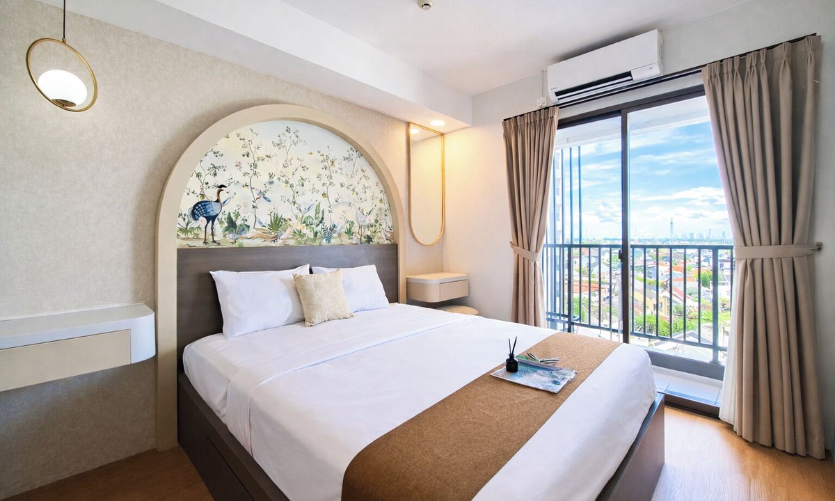 Ciputat Apartment | Homey Beige Tinted 1Br At Apartment Anwa Residence