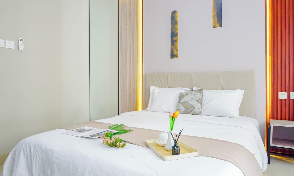 Kedungmanggu Apartment | Wood Accent Studio At Royal Sentul Park Apartment