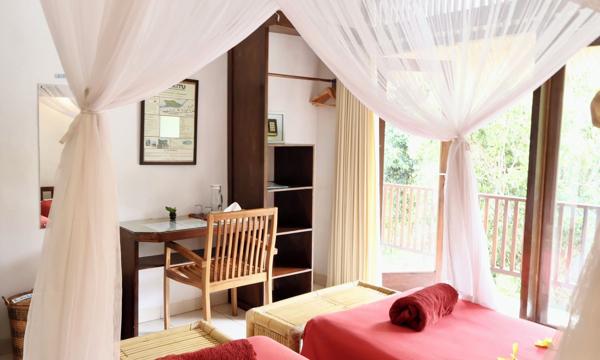 Desa Kowanara Cabin | Kelimutu Crater Lakes Ecolodge