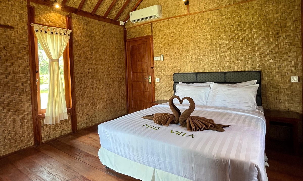 Selong Belanak Villa | Mio Villa Tomang Omang Lombok