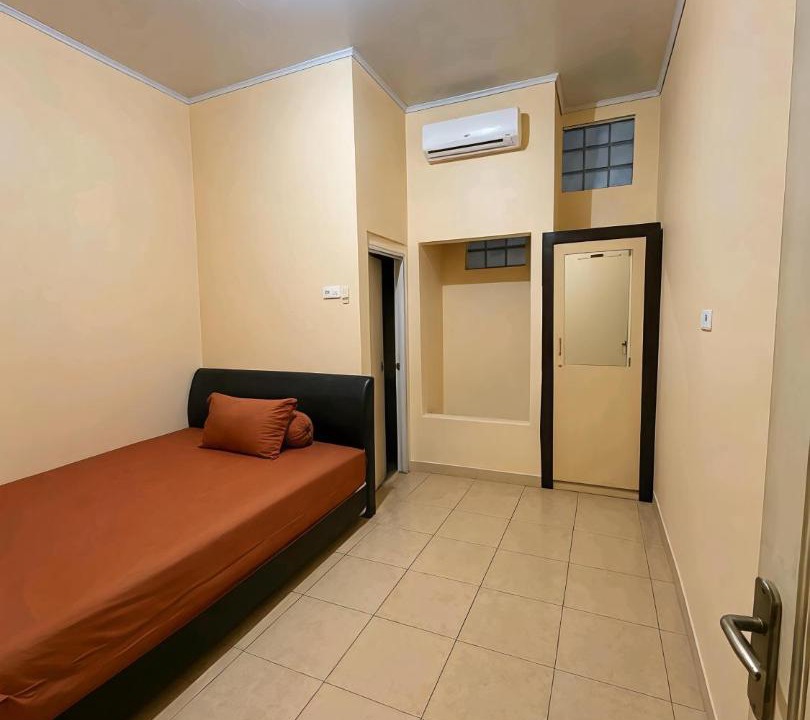 Sorong House | Penginapan Ibu Indah