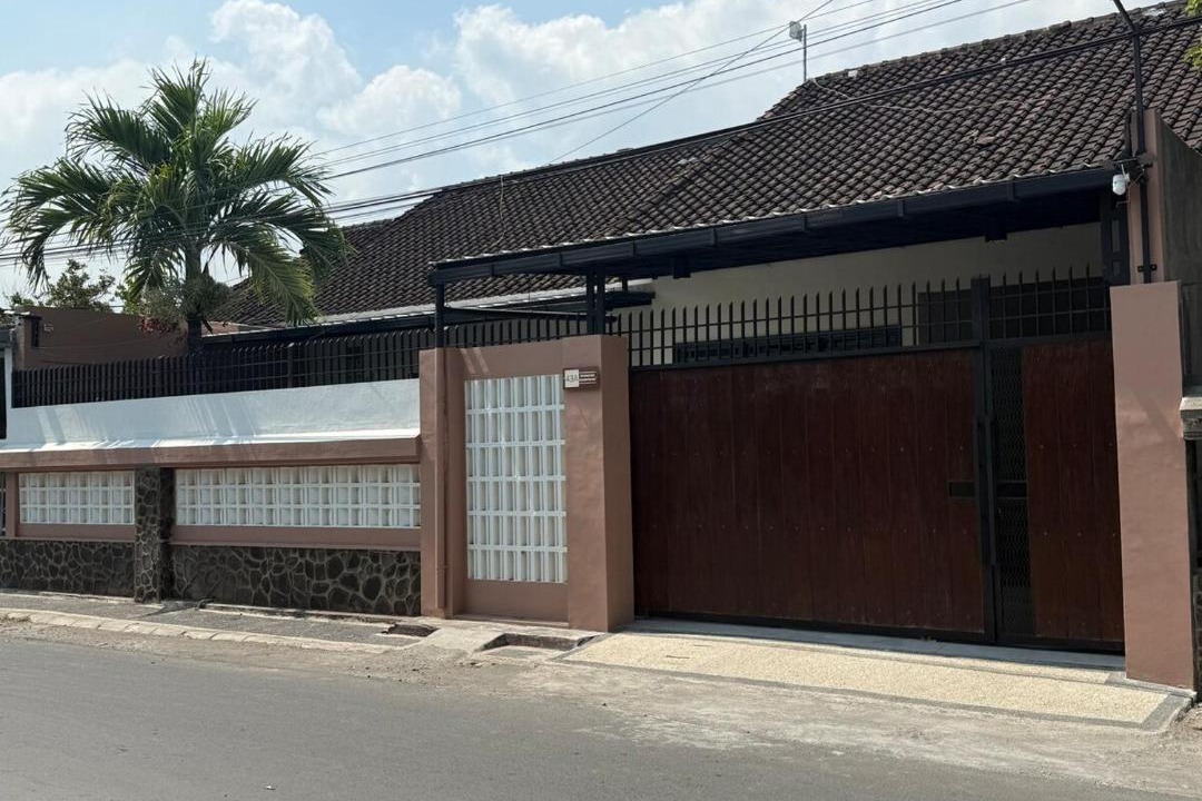 Mataram House | Rumah Kemuning 2, Mataram