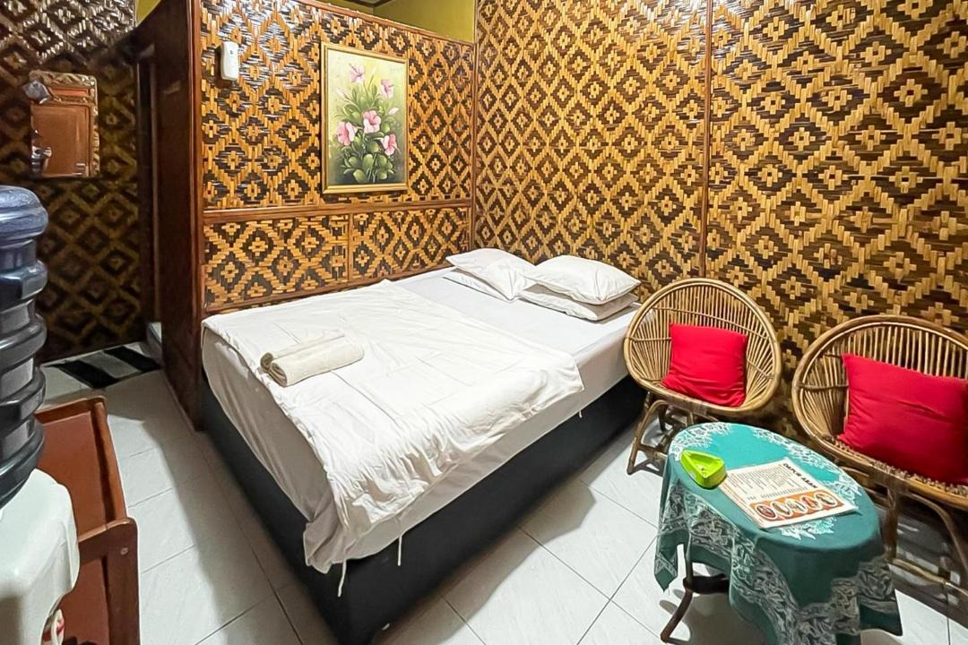 Ciater Hotel | Pondok Yanti Sarii RedPartner