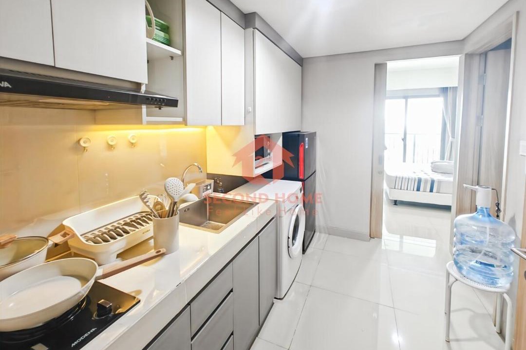Pondok Aren Apartment | Modern 1BR Embarcadero Apt Bintaro Pool and Gym