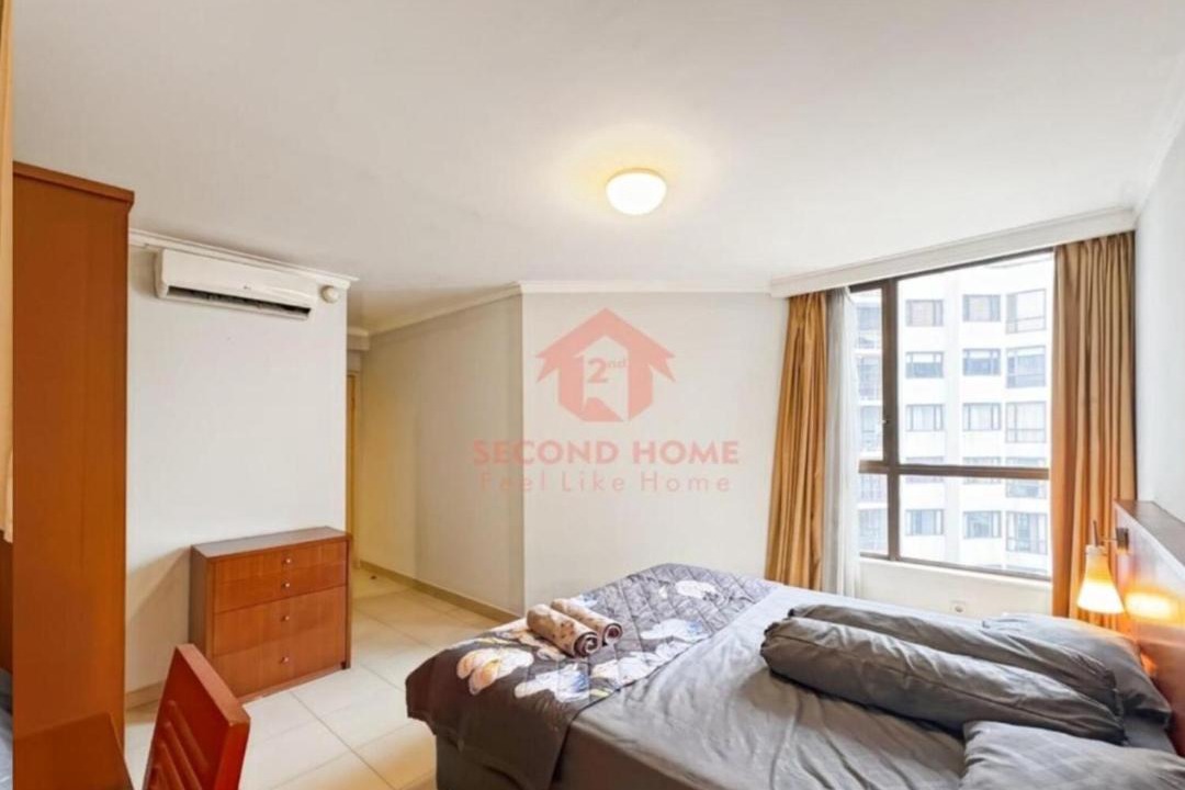 Setiabudi Apartment | Strategic Rasuna 3BR Apt Fits 12 Pool & Wi-Fi