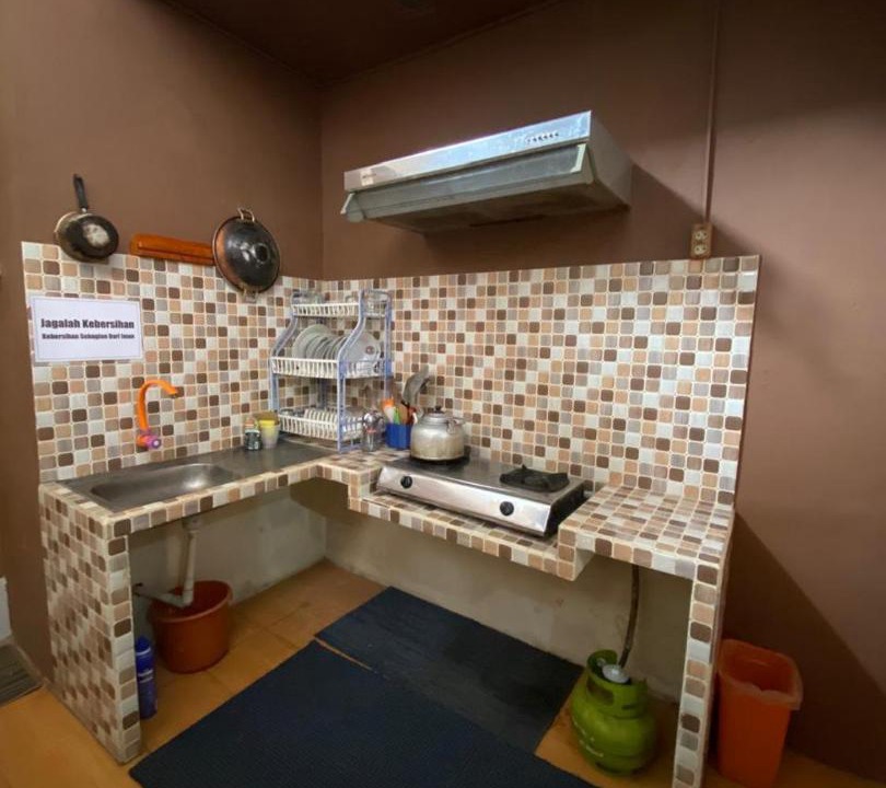 Dieng House | Homestay HUMAIRA DIENG villa full house 3 kamar,6 bed,dapur,ruang tamu,balkon,parkir,wifi