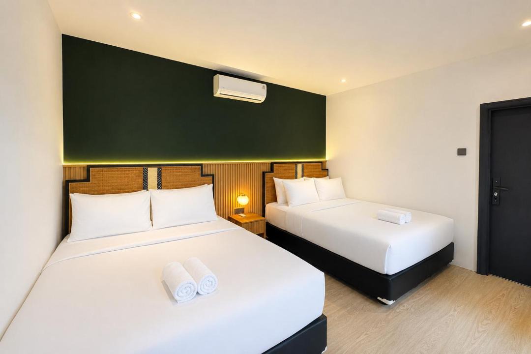 Srimulyo Villa | Guru Giri Forest Cabin Villa